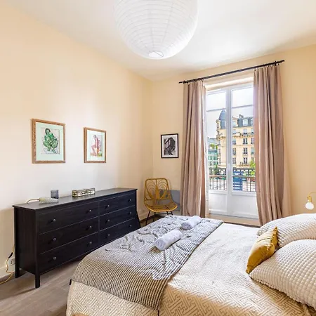 Guestready - Elegant Appartement Avec Balcon Neuilly-sur-Seine Exterior photo